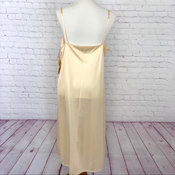 Vintage Full Slip Deadstock NWT Beige Size 42 - Picture 2 of 10